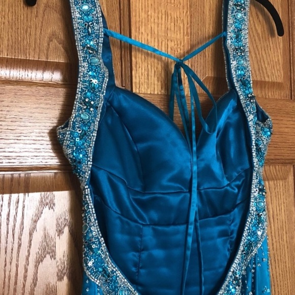 Riva designs beaded turquoise formal dress - Picture 2 of 8